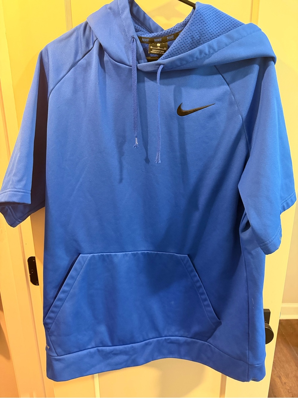 Nike Blue Short-Sleeve Hoodie